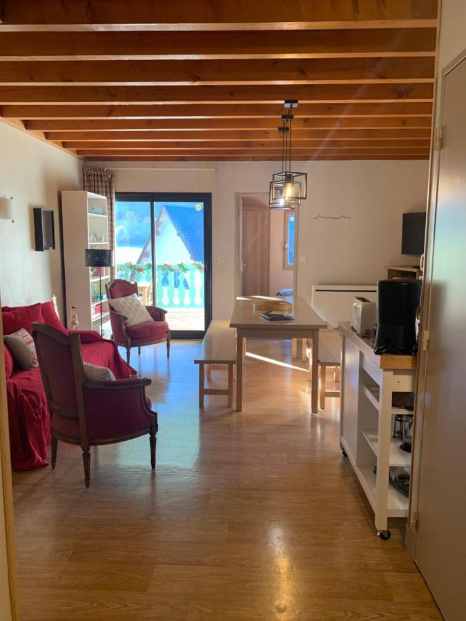 Appartement Chaleureux Chez Nadege Et Raphael Аро Екстериор снимка